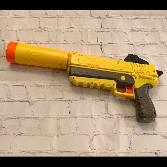 Nerf Fortnite Edition SP-L Elite Dart Blaster - Picture 3 of 11